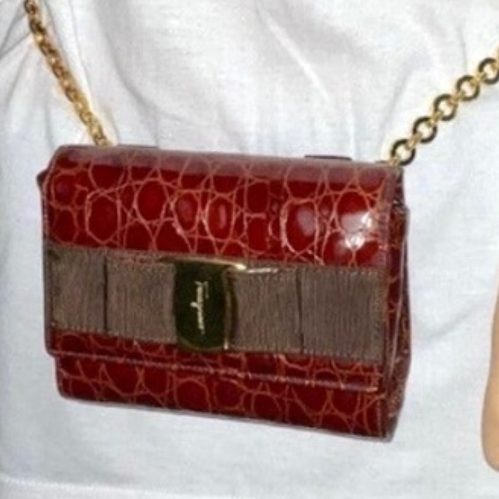 Alligator Salvatore Ferragamo Waist Bag